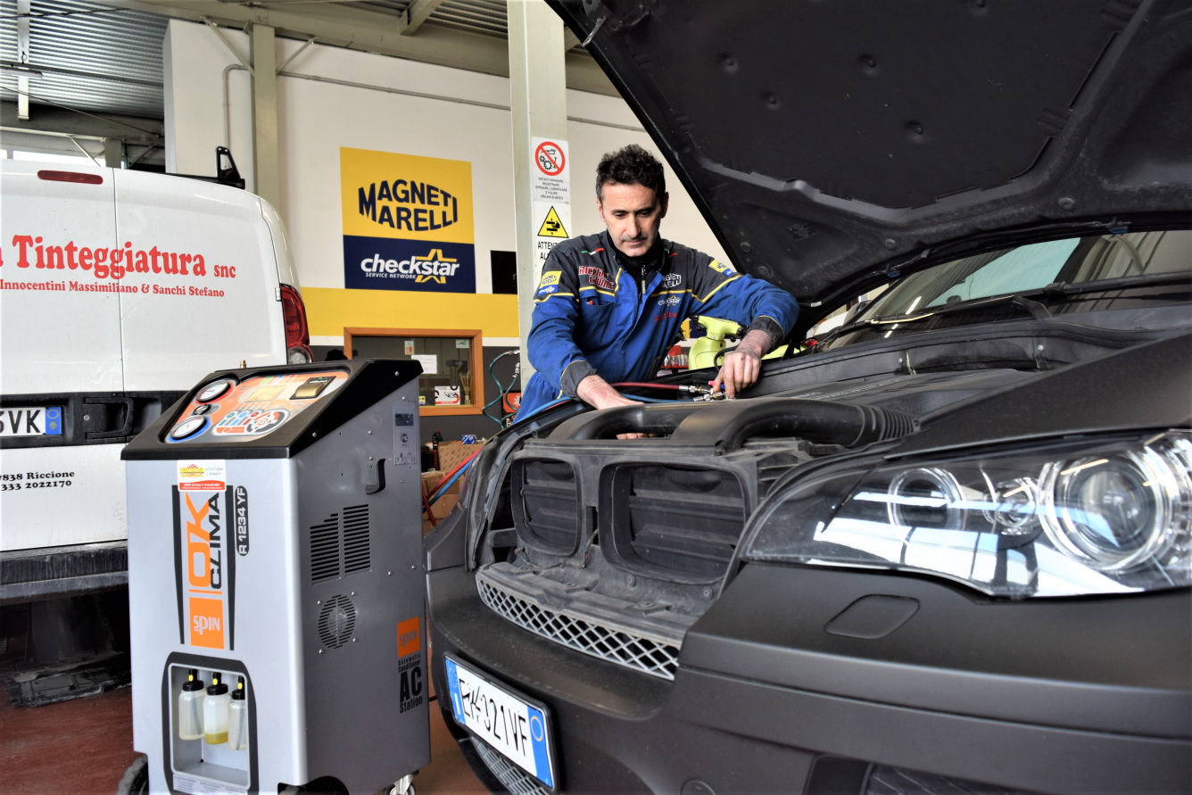 officina Misano Adriatico autofficina   Via Cella Raibano, 16, 47843 Misano Adriatico RN